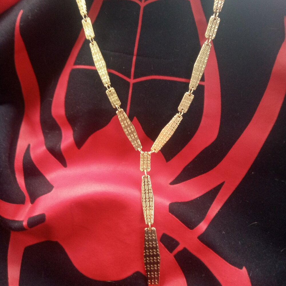 Long Gold Tone Necklace Y Necklace New with Tags
